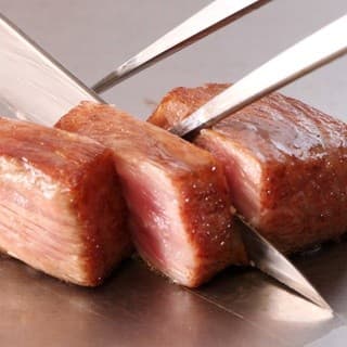 [Limited Price for January and February] Akatsuki Course (Kobe Beef A5 Rank Lean Meat) with a substantial fish dish included