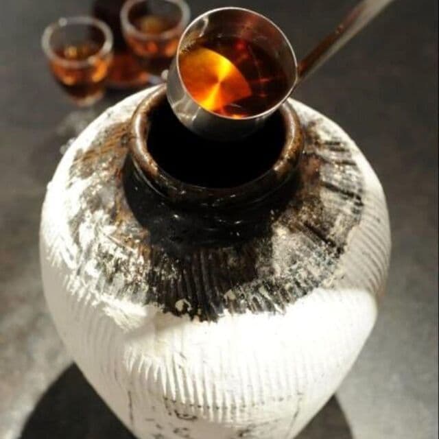 中国料理 桃谷樓　 - カメ出し紹興酒5年