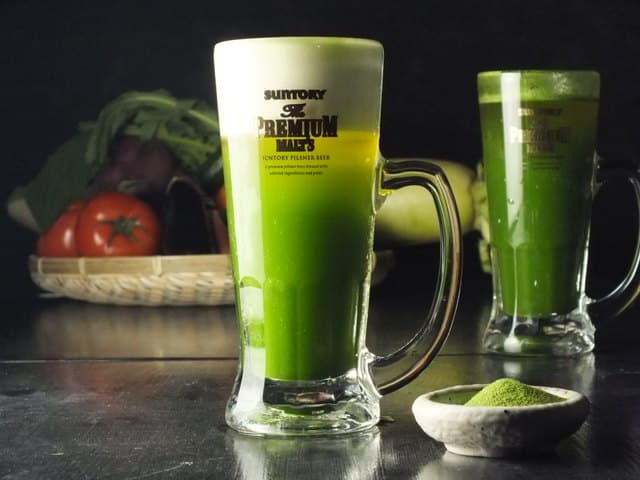 大和野菜と地酒 大和乃山賊 - 抹茶ビール