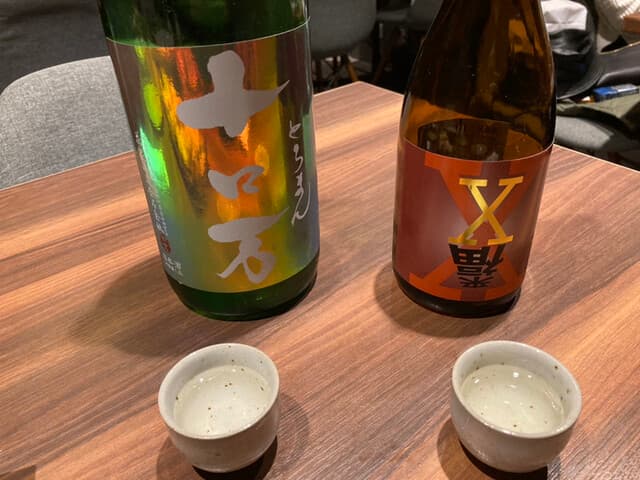 酒ト肴・〆うどん あかり - 最近の日本酒はラベルがお洒落です♪