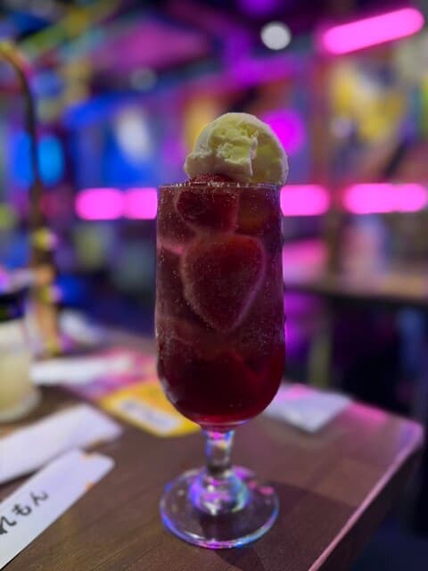 焼肉ホルモンジンギスカン酒場 れもん - フリージング生イチゴ