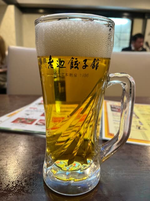 老辺餃子舘 - エビスビールジョッキ