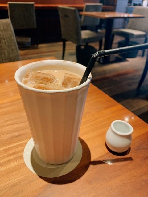 銀座2丁目ミタスカフェ -