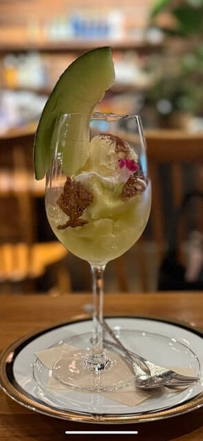 銀座2丁目ミタスカフェ -