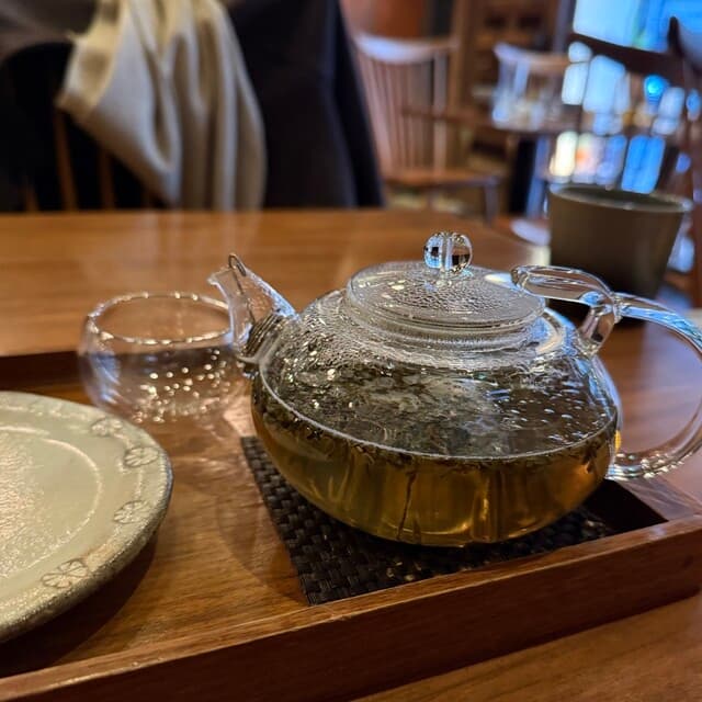 銀座2丁目ミタスカフェ - ジャスミン茶