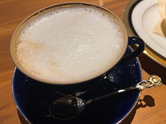 銀座2丁目ミタスカフェ -