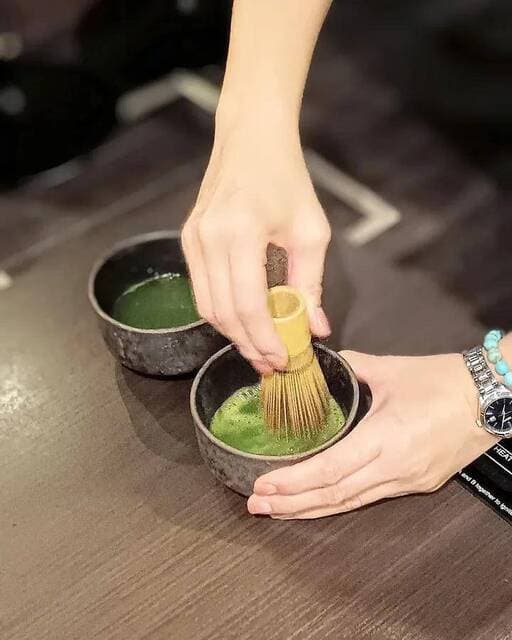 六本木 にくる - 目の前で抹茶を点(た)ててくれます④