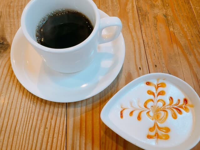 山梨レストラン メリメロ - 食後デザートプリン&コーヒー