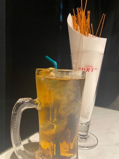 プライベート個室×肉バル 29〇TOKYO - ウーロン茶　　パリパリのやつ