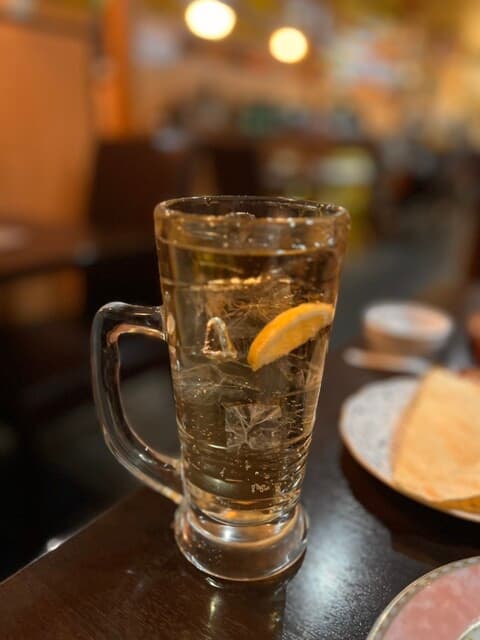シダラタ - ハイボールは濃いめです