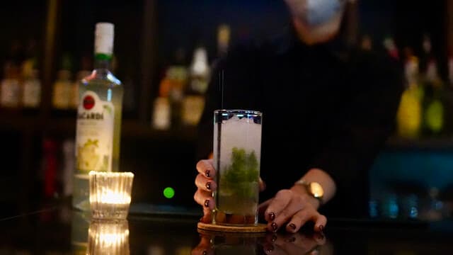 Café & BAR そわか -