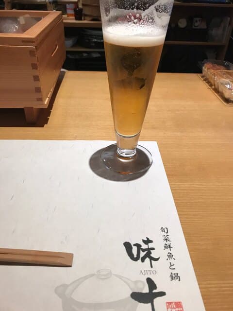 博多 旬菜鮮魚 味十 - まずはビール