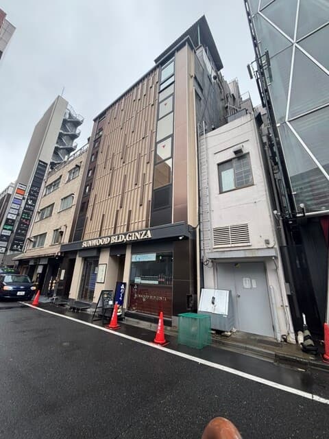 鉄板処 めぐろ -