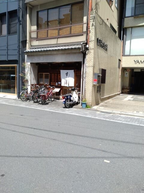 すし善 - 外観