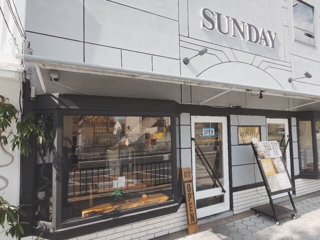 SUNDAY -