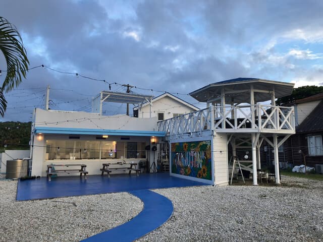 あぐー豚しゃぶしゃぶ専門店 オーシャンBoo！ -