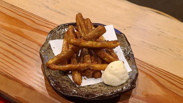 酒ト肴・〆うどん あかり -