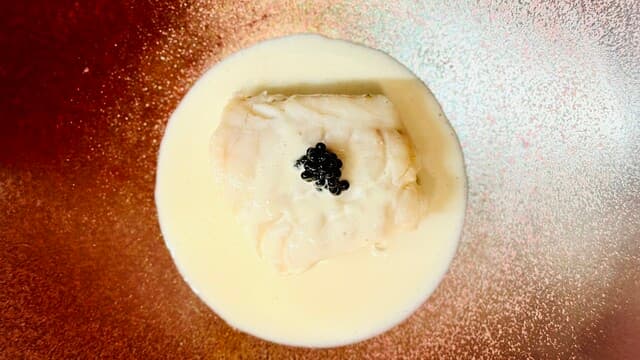常春 - 旬の鱧をクリームソースで