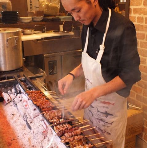 大衆食堂 肉と点心すえぞうアバアバ -