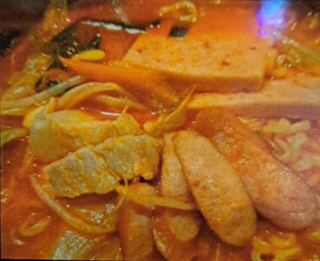 オパヤ豚デジ - ブデチゲ