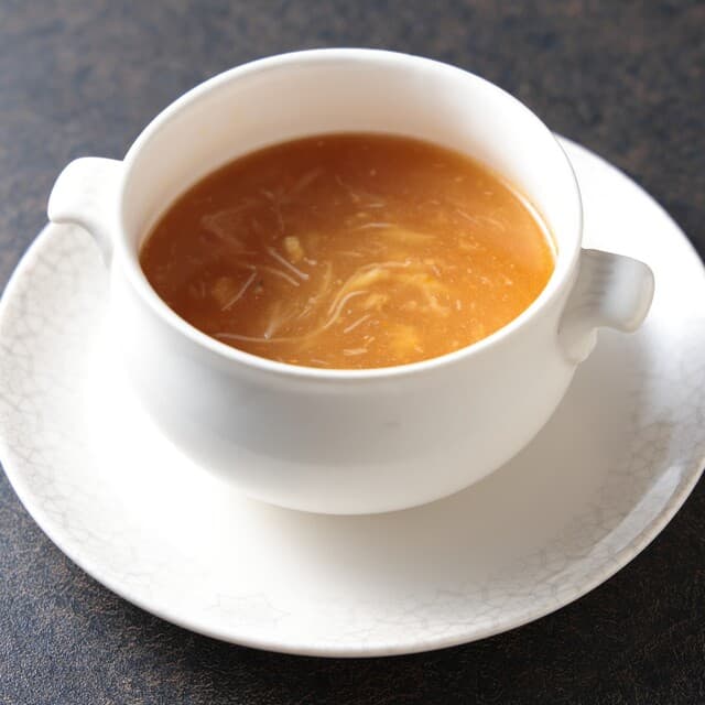 中国料理 桃谷樓　 - 上海蟹味噌入りふかひれスープ