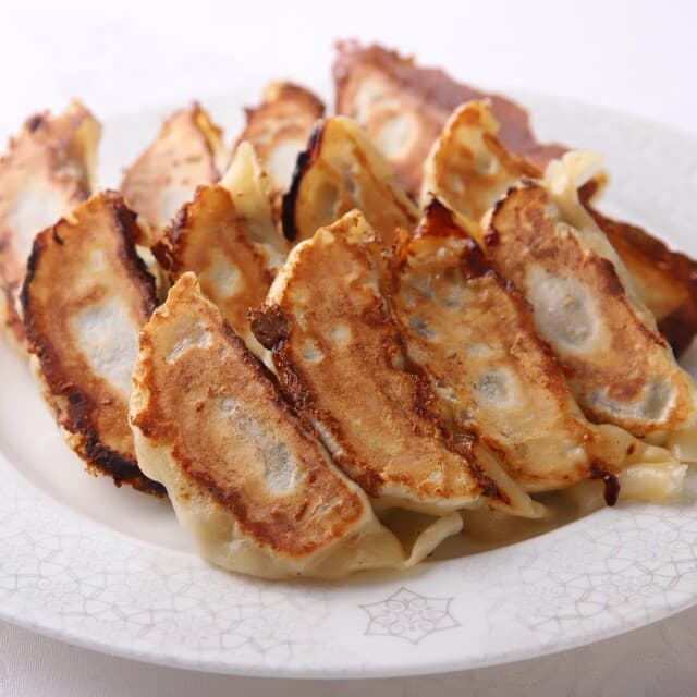 中国料理 桃谷樓　 - 名物　焼き餃子