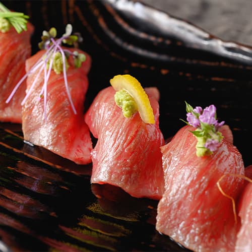 BEEF STEAK CLUB KIYO - 奥羽牛の握り寿司