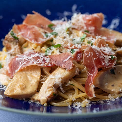 BEEF STEAK CLUB KIYO - イタリア産ポルチーニ茸のクリームソーススパゲッティ