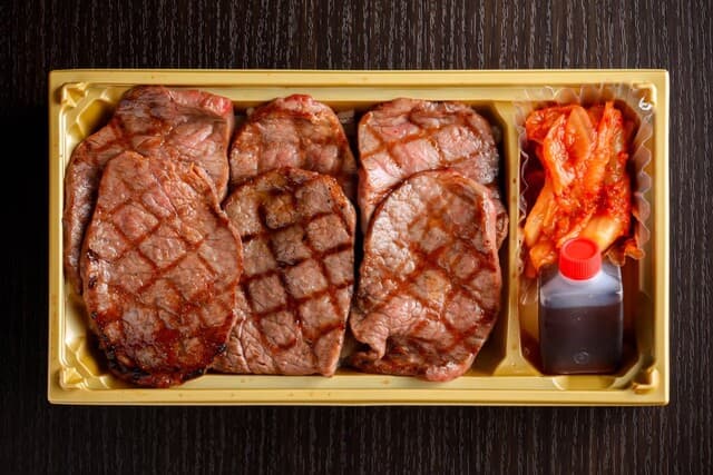 六本木 にくる - にくるロース弁当