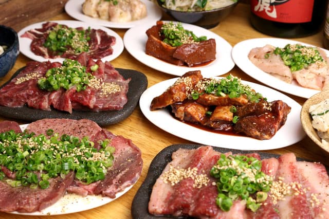 焼肉ホルモン濱牛 -