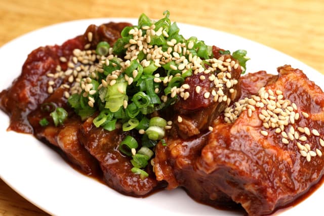 焼肉ホルモン濱牛 -