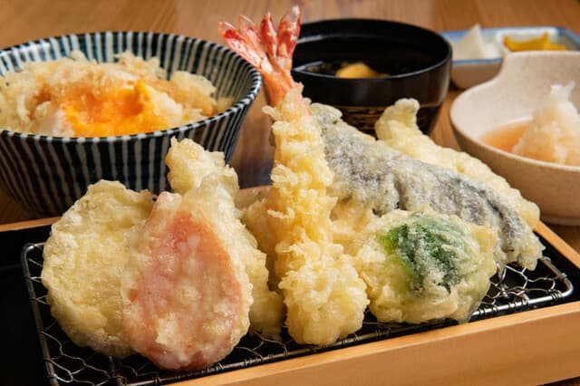 天ぷらと寿司18坪 -