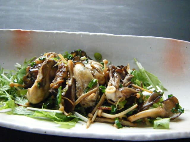 六三 -