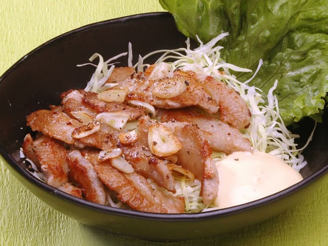 六三 -