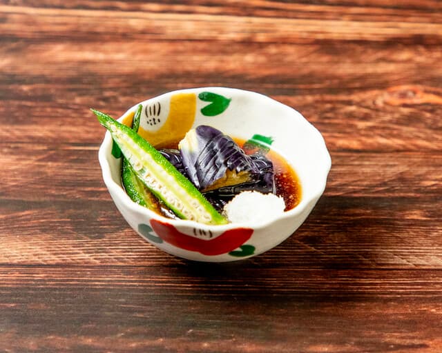 骨付鳥、からあげ、焼鳥 がブリチキン。 -