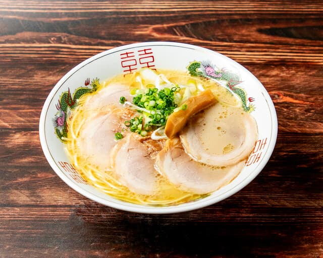骨付鳥、からあげ、焼鳥 がブリチキン。 -
