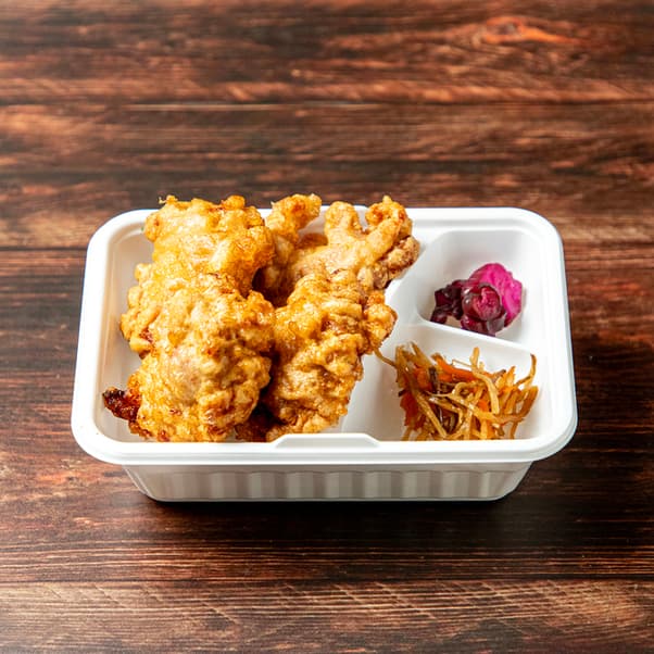 骨付鳥、からあげ、焼鳥 がブリチキン。 -