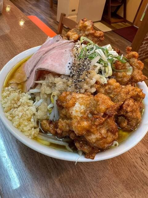 鶏そば・から揚げ専門店らーめんえびす -