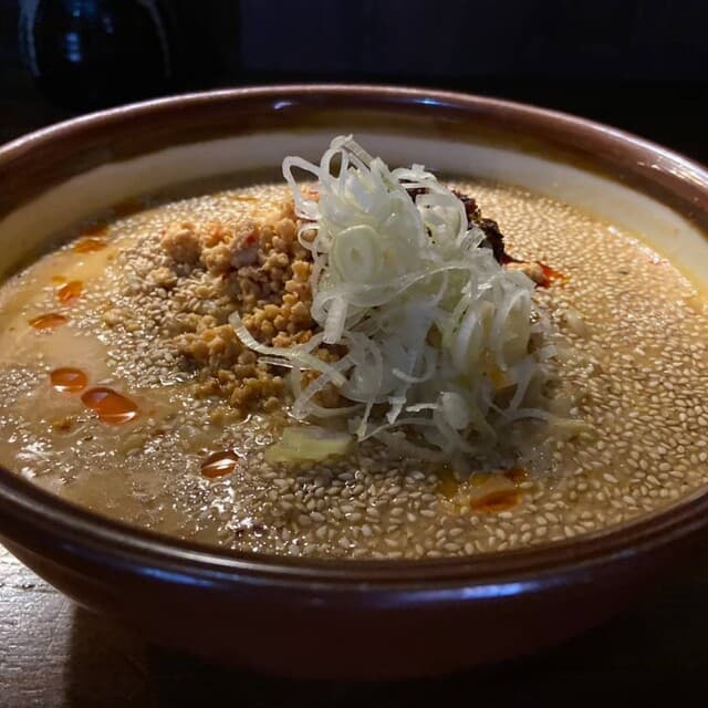 六傳屋 -