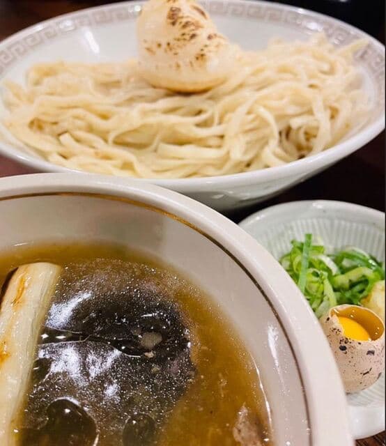 六傳屋 -