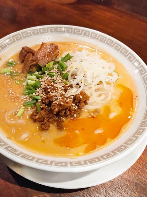 六傳屋 -