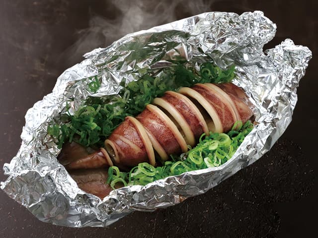 錦 わらい - 丸ごとイカの姿焼き