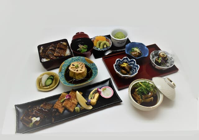 職人手焼き鰻 儀門 -