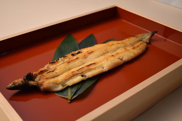 職人手焼き鰻 儀門 -