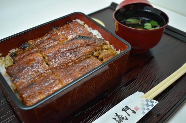 職人手焼き鰻 儀門 -