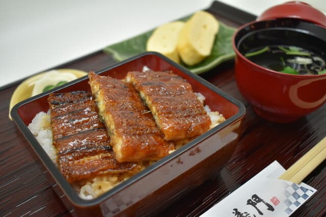 職人手焼き鰻 儀門 -