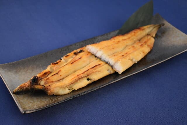 職人手焼き鰻 儀門 -