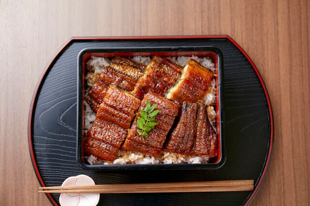 職人手焼き鰻 儀門 -
