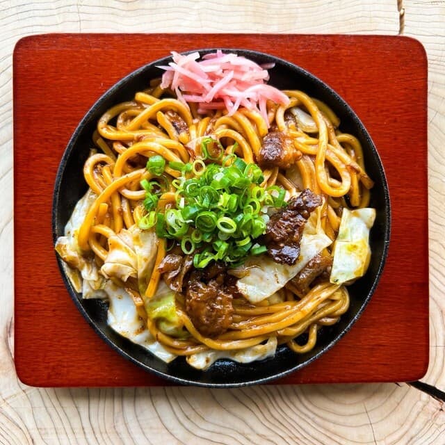 SUNDAY - 牛すじソース
