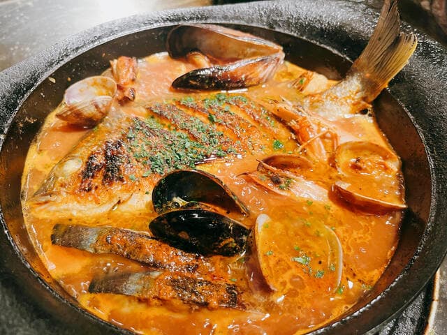 Le tourniquet - 旨味濃縮ブイヤベース。〆にリゾットできます。